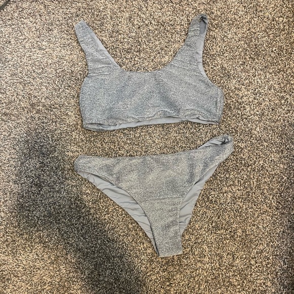 Danielle Guizio Bikini - Picture 2 of 3